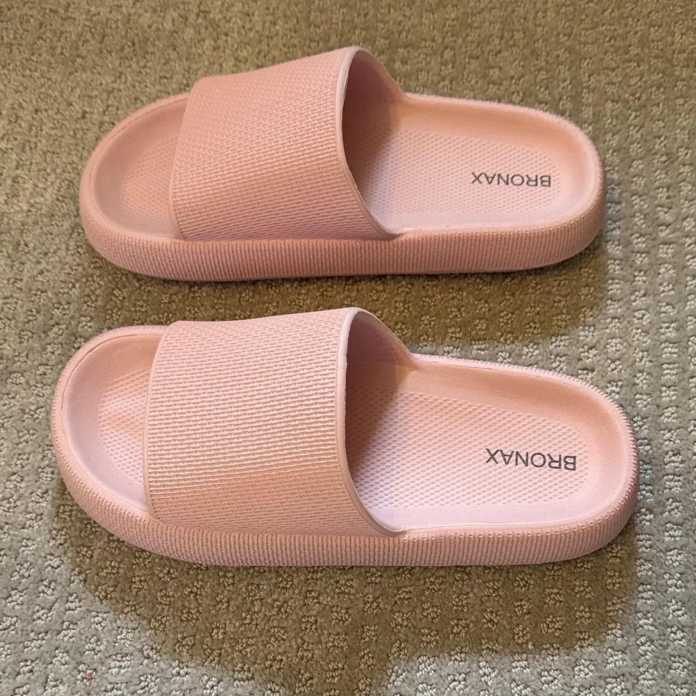 Bronx Soft Pink Slides